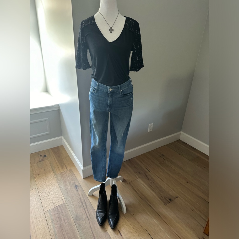 MOTHER The Looker Crop Skinny
Jeans (Graffiti Girl)